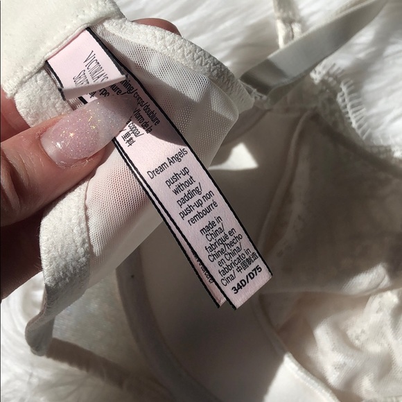 Victorias Secret • Dream Angels Lace Iridescent Sequin Pushup Without Padding - Picture 7 of 10